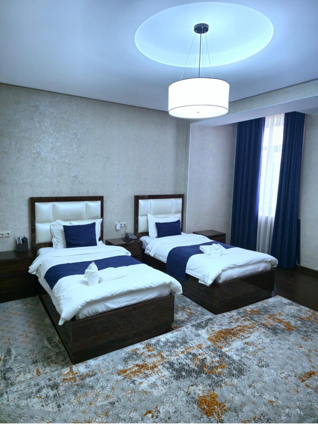 Hotel Ayni Dusjanbe Rum bild